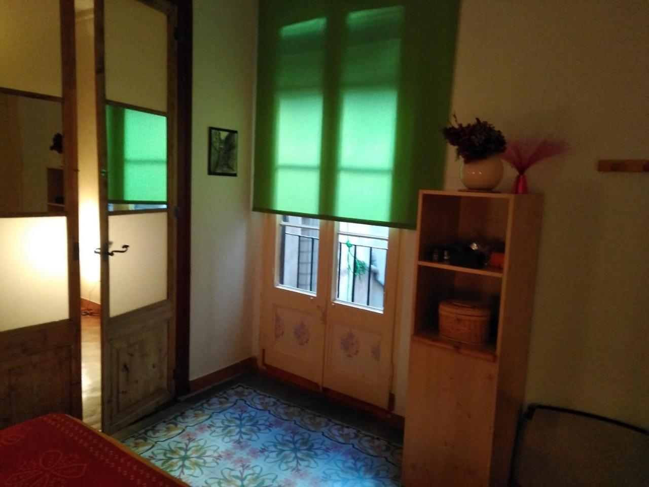 Habitacion En Piso Compartido Barcelona Exterior photo